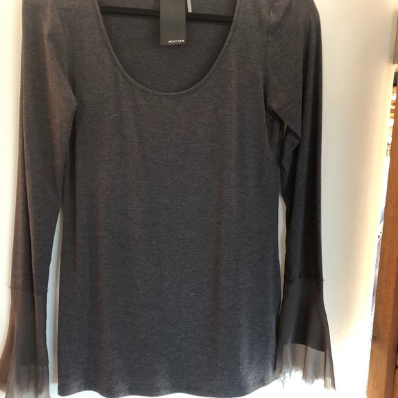 Gray Top - Picture 1 of 1